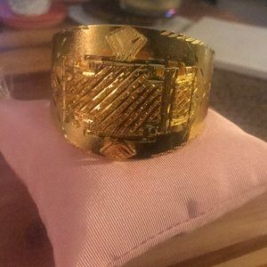 NEW Gold cuff bracelet